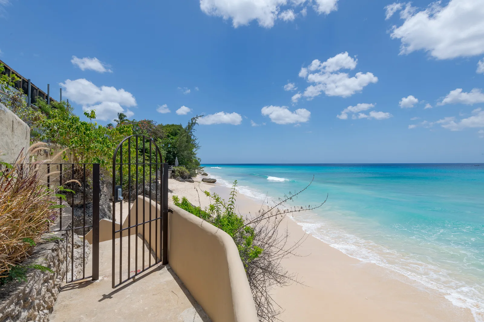 Penthouse 501 - Sandy Cove, 4-bedroom apartment for rent in St James, Barbados - photograph 17