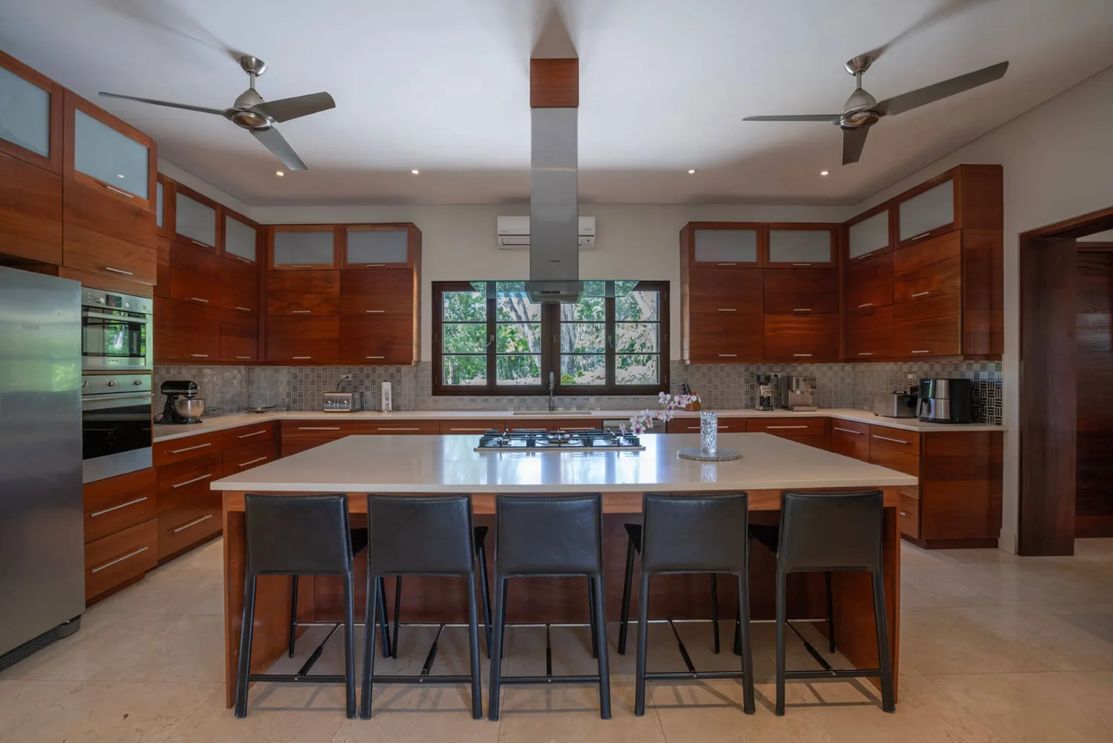 Fountainhead - Sandy Lane Estate, 7-bedroom villa for rent in St James, Barbados - photograph 27