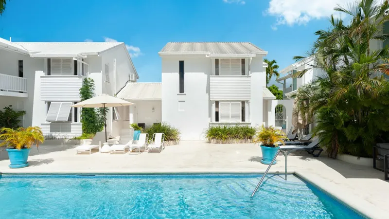 Mango Court 3, photograph 5