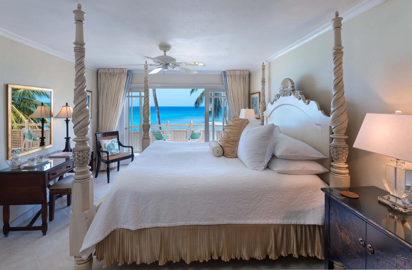 Reeds House Penthouse No. 14, 3-bedroom apartment for rent in St James, Barbados - photograph 6