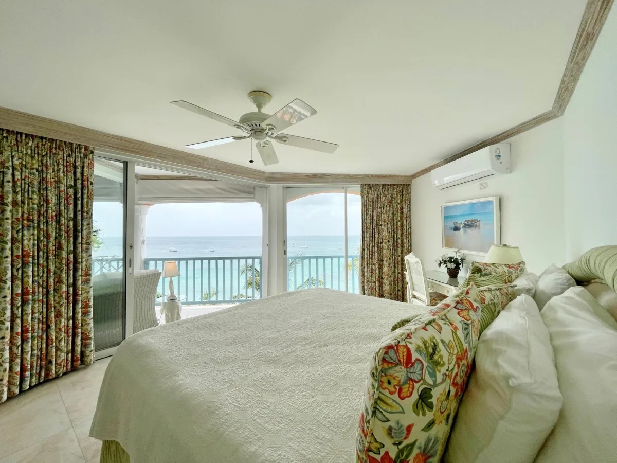 Villas on the Beach 403 - Holetown, 3-bedroom villa for rent in St James, Barbados - photograph 5