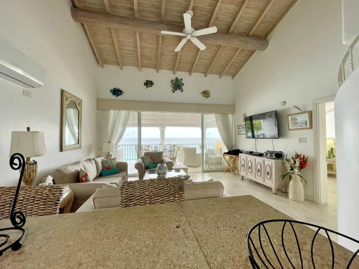 Villas on the Beach 403 - Holetown, 3-bedroom villa for rent in St James, Barbados - photograph 12