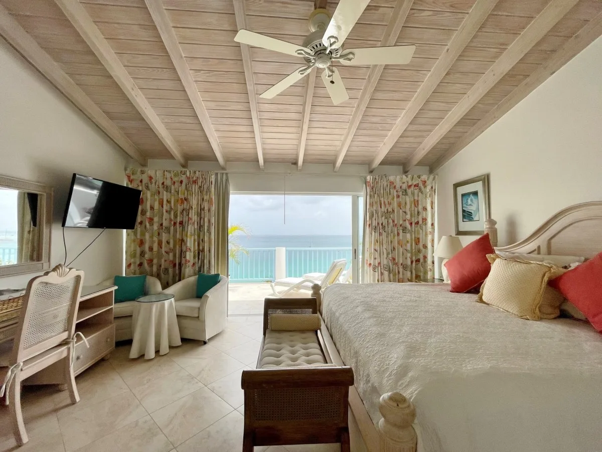 Villas on the Beach 403 - Holetown, 3-bedroom villa for rent in St James, Barbados - photograph 18