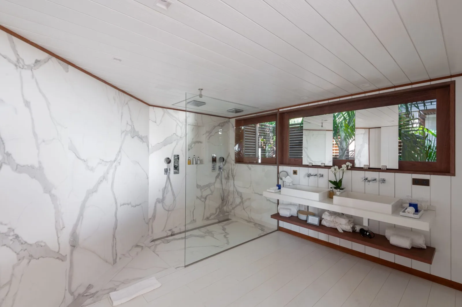 Villa Aura, 6-bedroom villa for rent in Gouverneur, St Barts - photograph 27