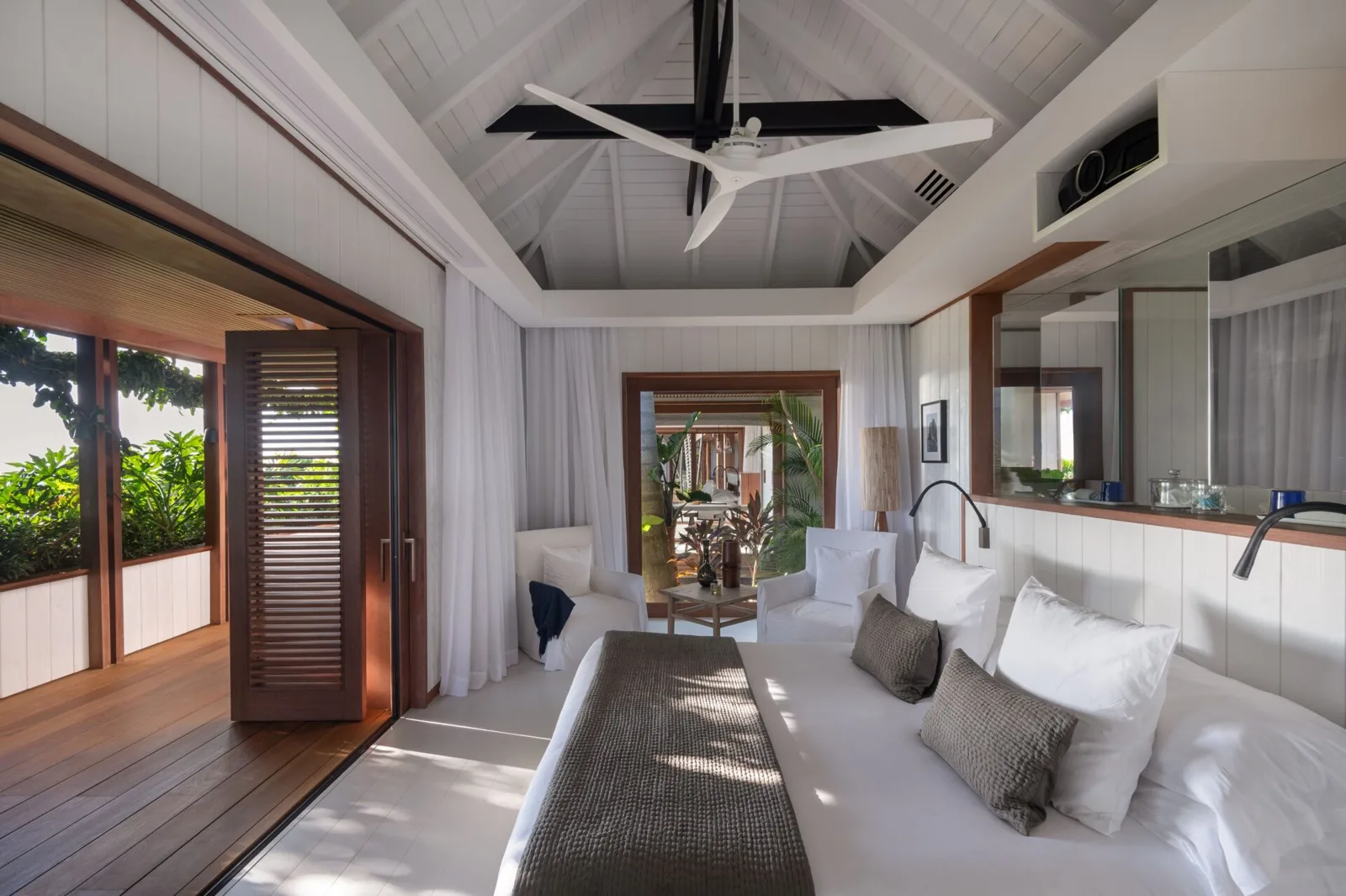 Villa Aura, 6-bedroom villa for rent in Gouverneur, St Barts - photograph 28