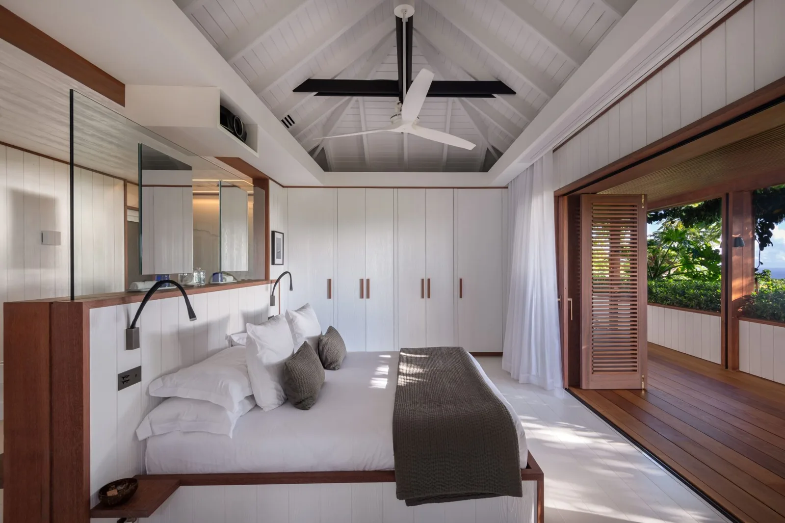 Villa Aura, 6-bedroom villa for rent in Gouverneur, St Barts - photograph 29