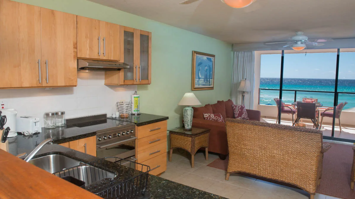 St Lawrence Beach Condos | Luxury Beachfront Apartments, 3-bedroom apartment for sale in Christ Church, Barbados - photograph 10