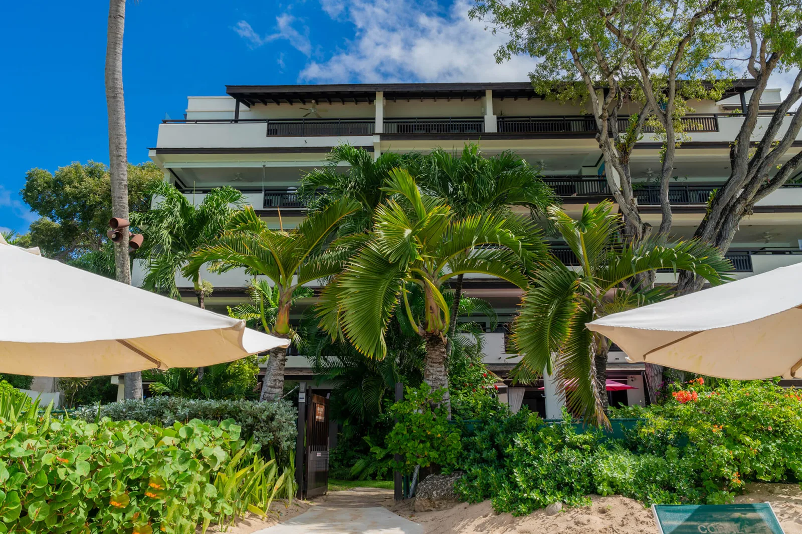 Coral Cove 10 - Paynes Bay Beach, 3-bedroom apartment for rent in St James, Barbados - photograph 13