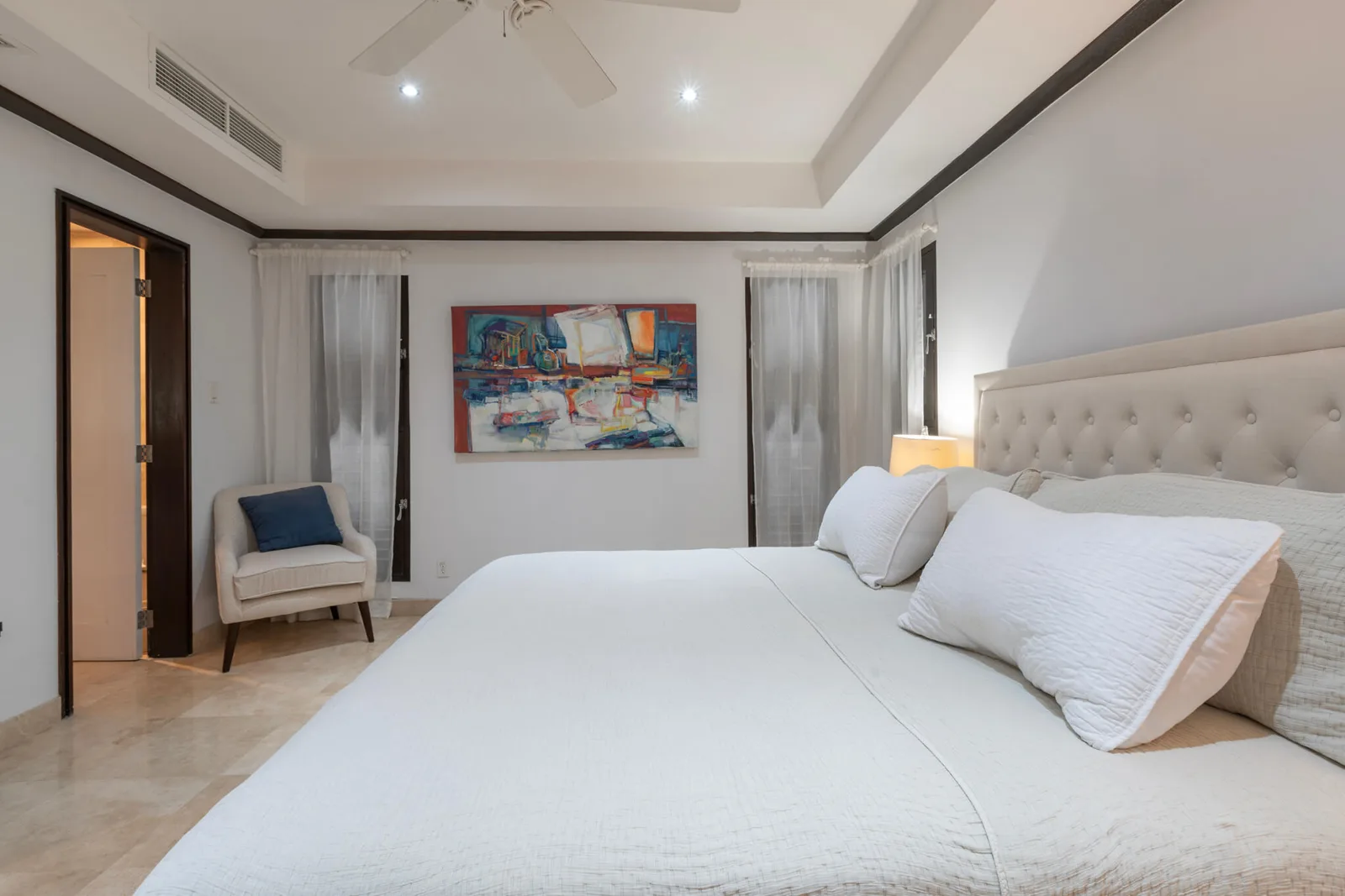 Coral Cove 10 - Paynes Bay Beach, 3-bedroom apartment for rent in St James, Barbados - photograph 19