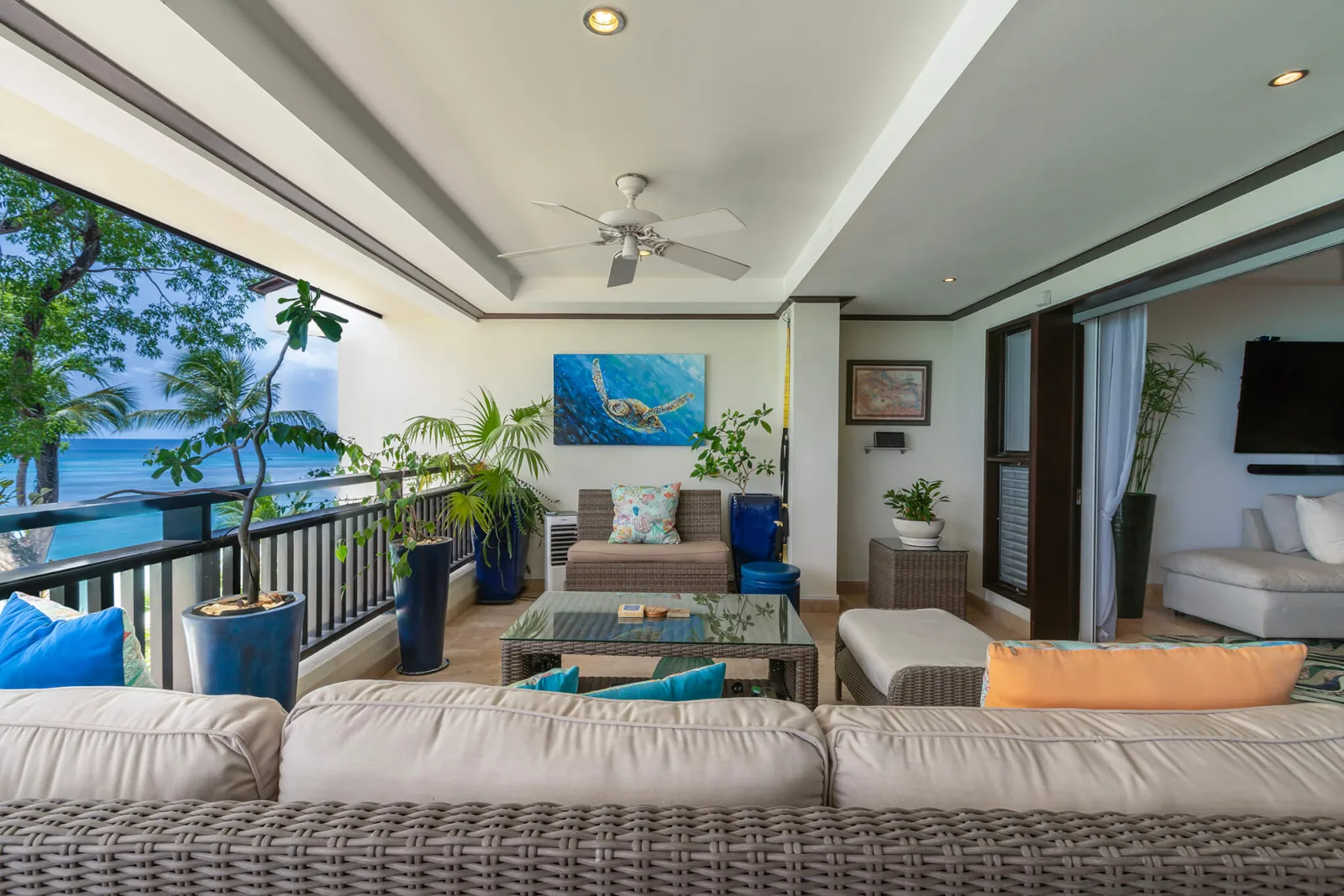Coral Cove 10 - Paynes Bay Beach, 3-bedroom apartment for rent in St James, Barbados - photograph 28