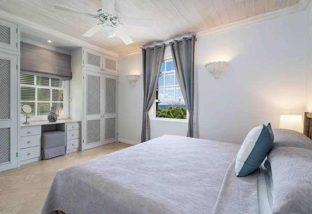 Beacon Hill No. 305 - Penthouse, 3-bedroom apartment for rent in St Peter, Barbados - photograph 18