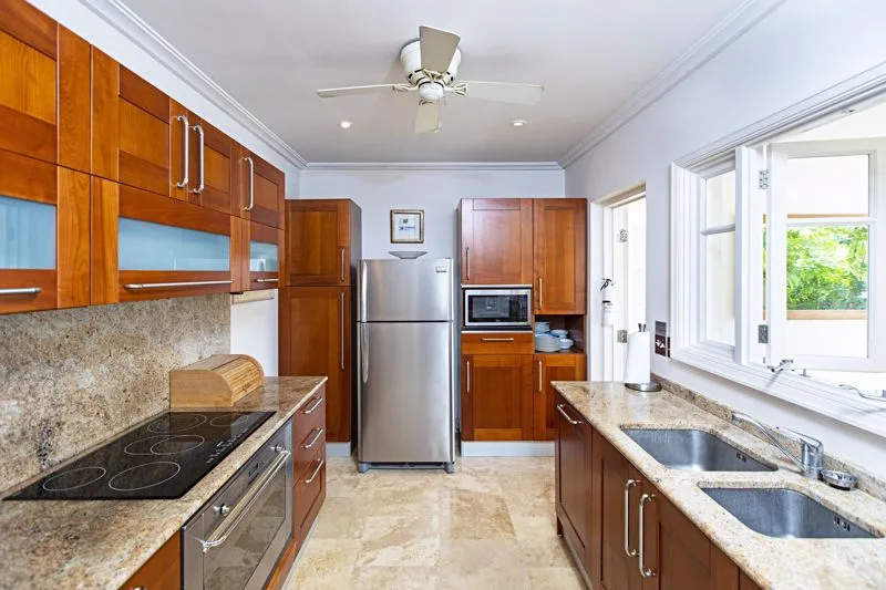 Hummingbird - Mullins Bay, 4-bedroom townhouse for rent in St Peter, Barbados - photograph 5