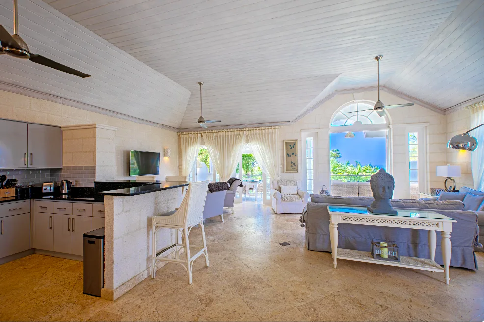 Royal Villa 12, 3-bedroom townhouse for rent in St James, Barbados - photograph 2