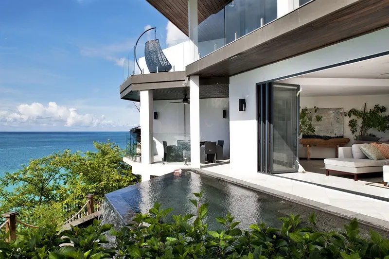 Beachfront Villa Oceans