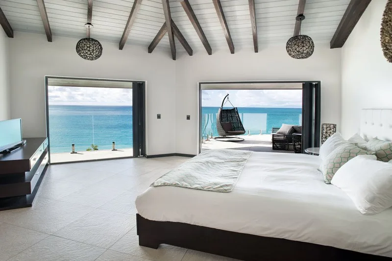 Beachfront Villa Oceans, 2-bedroom villa for rent in St Mary, Antigua & Barbuda - photograph 5