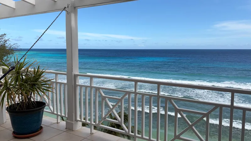 Mistle Cove Penthouse | An Elegant Beachfront Residence