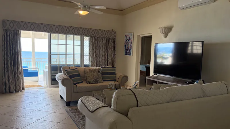 Mistle Cove Penthouse, photograph 8