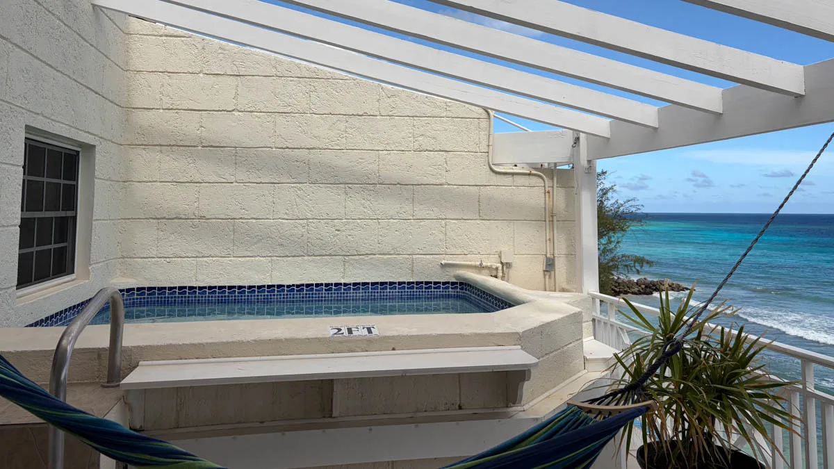 Mistle Cove Penthouse | An Elegant Beachfront Residence, 3-bedroom apartment for sale in Christ Church, Barbados - photograph 16