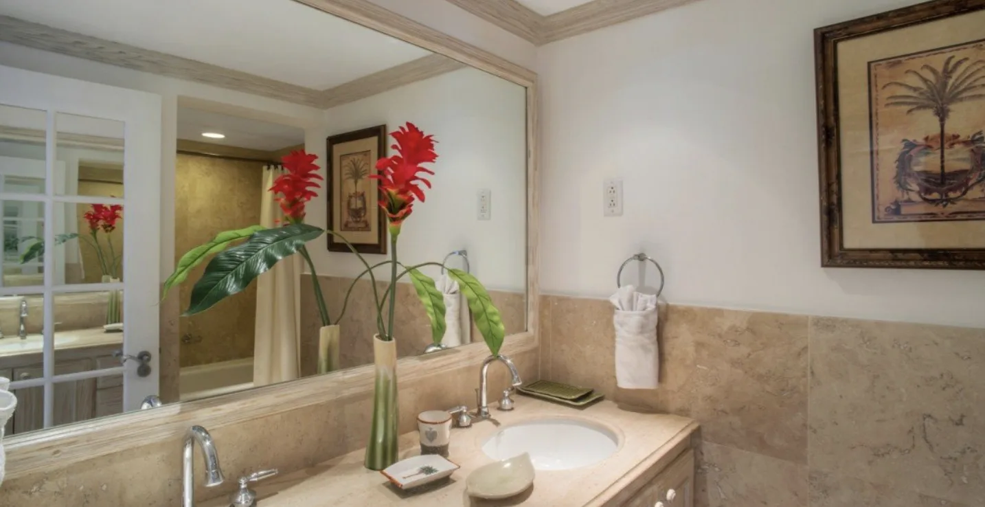 Villas on the Beach 205, 2-bedroom villa for rent in St James, Barbados - photograph 12