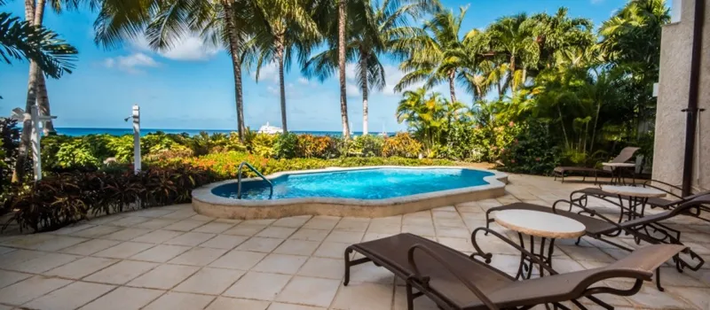 Port St. Charles 173 - Beachfront Apartment