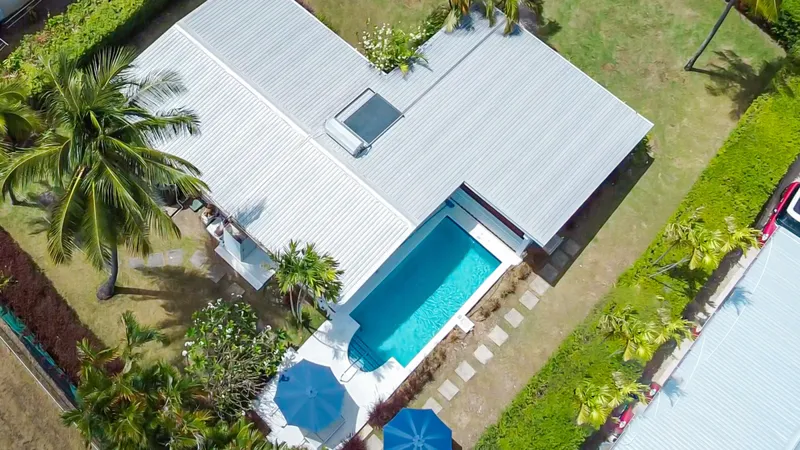 Palm Villa, photograph 3
