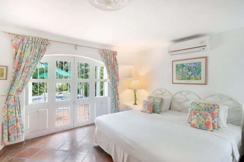 Merlin Bay - Secret Garden, 3-bedroom villa for rent in St James, Barbados - photograph 10