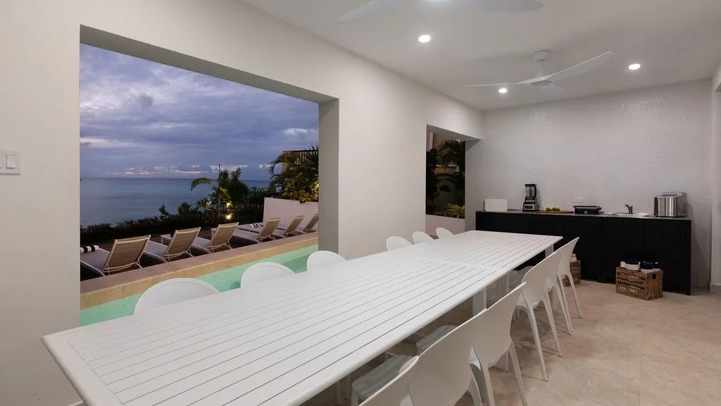 Calico | Modern Beachfront Living, 6-bedroom villa for sale in St James, Barbados - photograph 29