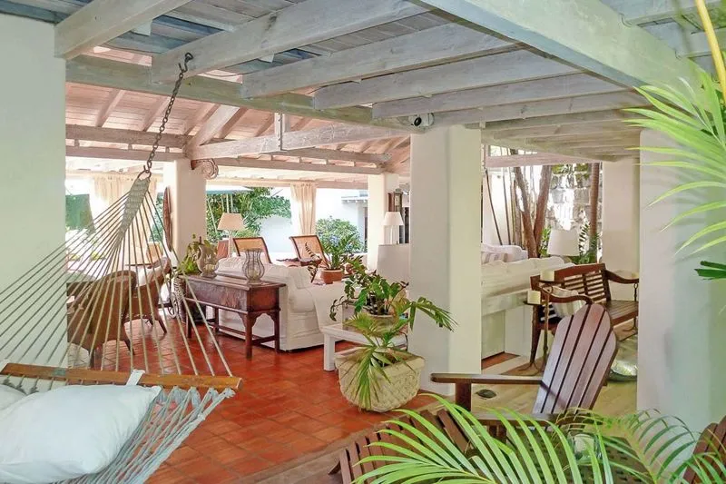 Sandy Lane, Landmark House, photograph 6