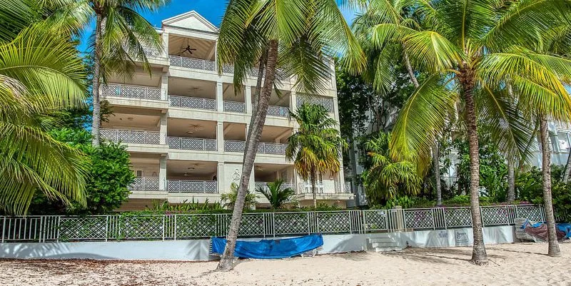Smugglers Cove 6 - Paynes Bay, 5-bedroom apartment for rent in St James, Barbados - photograph 8