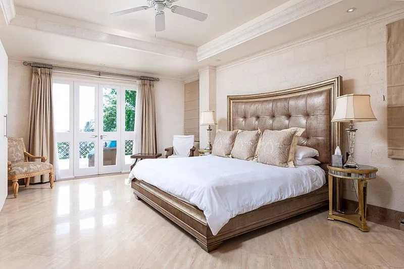 Smugglers Cove 6 - Paynes Bay, 5-bedroom apartment for rent in St James, Barbados - photograph 13