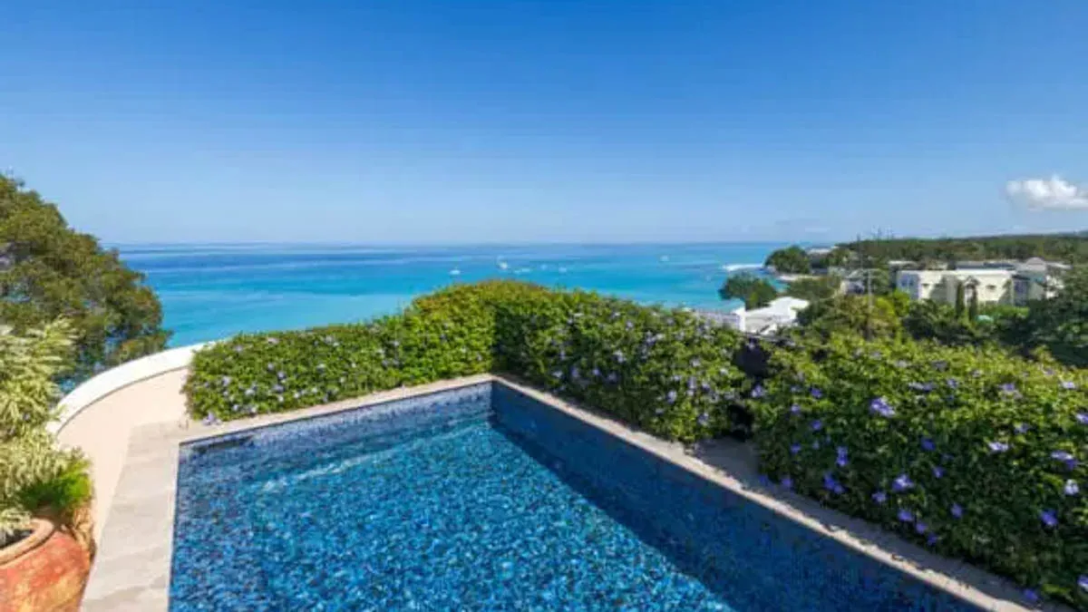 Sandy Cove Penthouse 501 | Beachfront Resort-Style Living, 4-bedroom apartment for sale in St James, Barbados - photograph 4