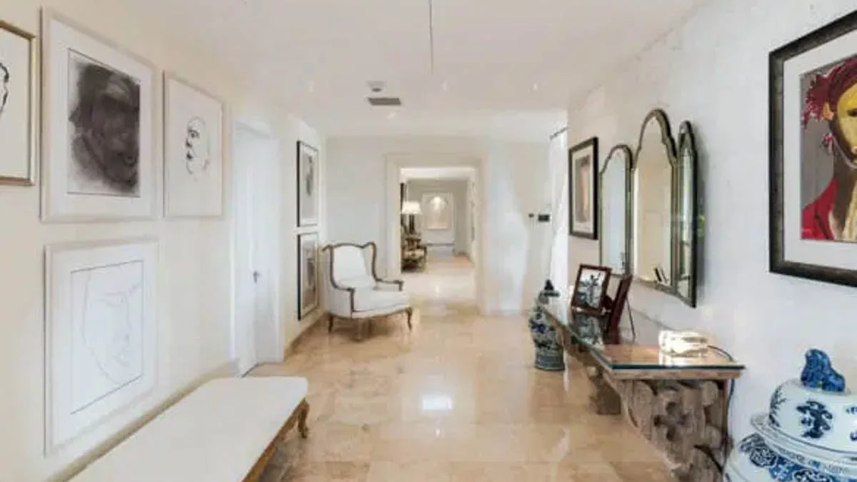 Sandy Cove Penthouse 501 | Beachfront Resort-Style Living, 4-bedroom apartment for sale in St James, Barbados - photograph 9