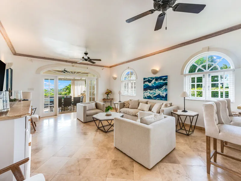 Birds Eye Villa, photograph 3