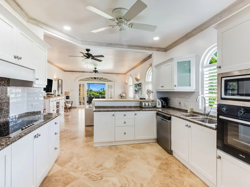 Birds Eye Villa, photograph 4