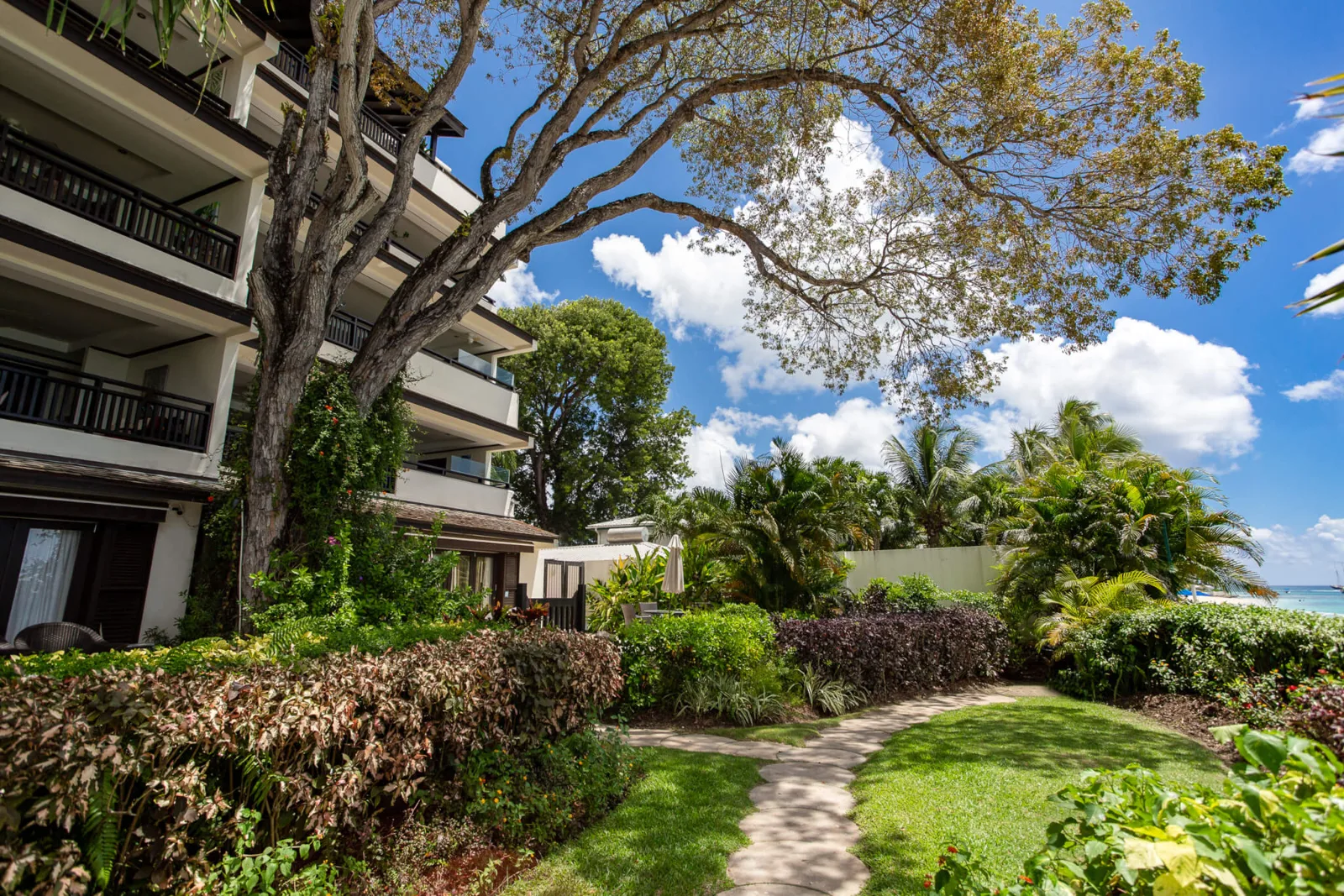 Crowsnest - Coral Cove Penthouse No.14, 3-bedroom apartment for rent in St James, Barbados - photograph 25