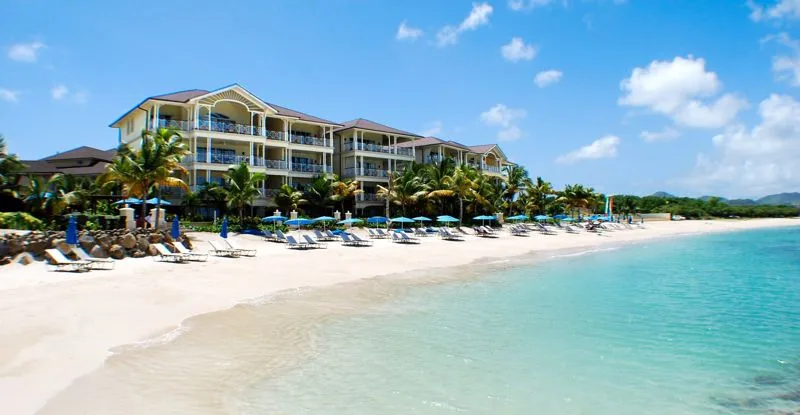 Beachfront Apartment at Resort and Spa, 3-bedroom apartment for sale in Rodney Bay, St Lucia - photograph 4