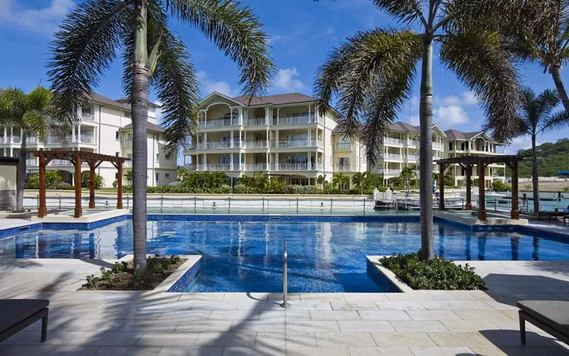 Beachfront Apartment at Resort and Spa, 3-bedroom apartment for sale in Rodney Bay, St Lucia - photograph 11