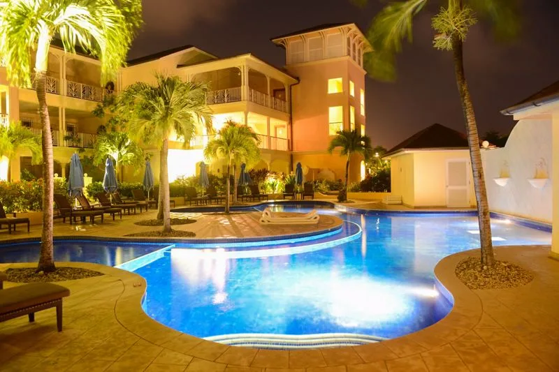 Beachfront Apartment at Resort and Spa, 3-bedroom apartment for sale in Rodney Bay, St Lucia - photograph 17
