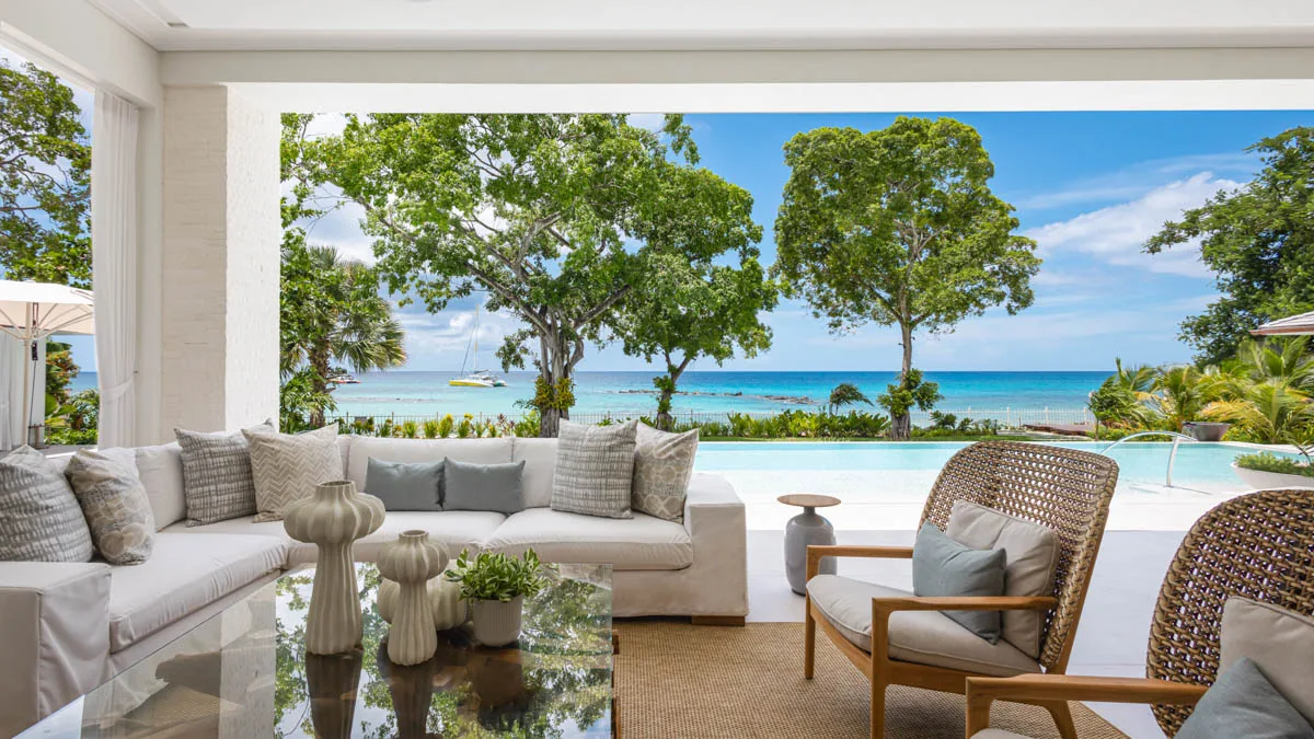 One Beachlands, 6-bedroom villa for rent in St James, Barbados - photograph 3
