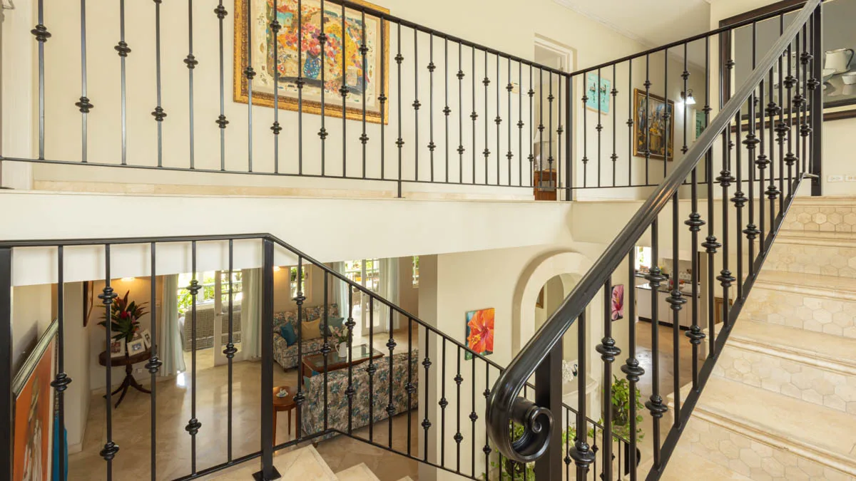 Hibiscus Villa & Cottage | Exceptional Beachfront Homes, 6-bedroom villa for sale in St James, Barbados - photograph 12