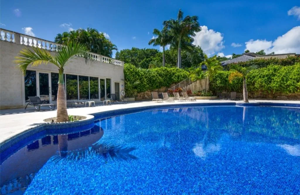 Villa One Greentails - Sion Hill, 3-bedroom villa for rent in St James, Barbados - photograph 4