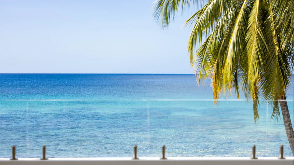 Solaris Beach House | Caribbean Beachfront Retreat, 5-bedroom villa for sale in St James, Barbados - photograph 23