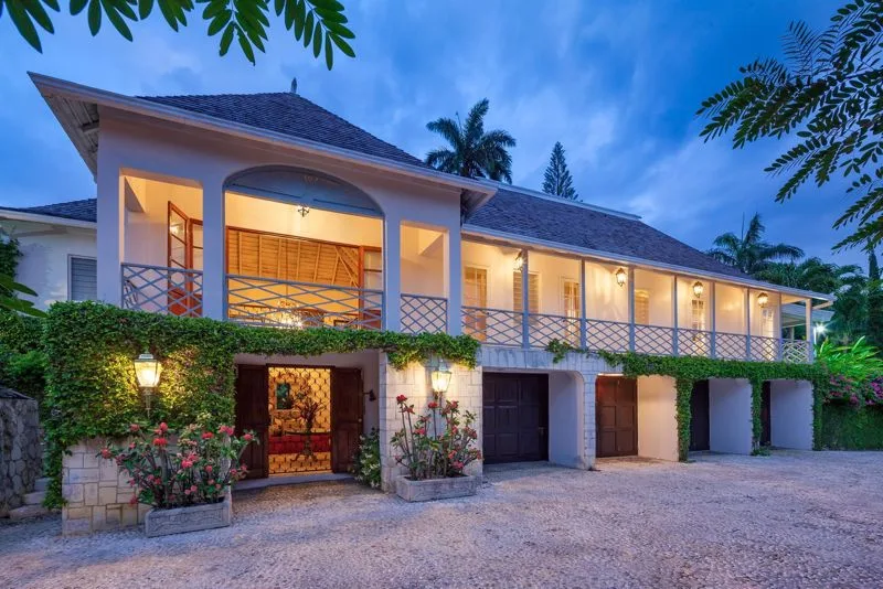 Little Hill, 4-bedroom villa for sale in Hanover, Jamaica - photograph 3
