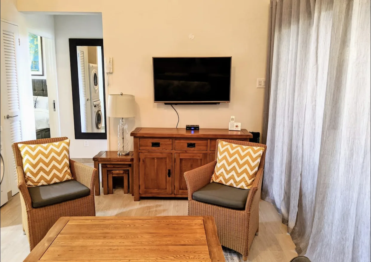 Zinnia Azure, 2-bedroom apartment for rent in St James, Barbados - photograph 8