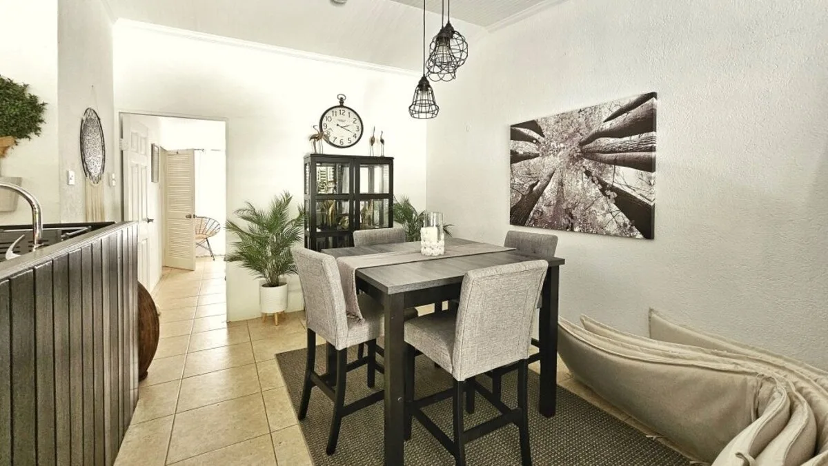Poui Avenue 122 | West Coast House, 4-bedroom villa for sale in St James, Barbados - photograph 4
