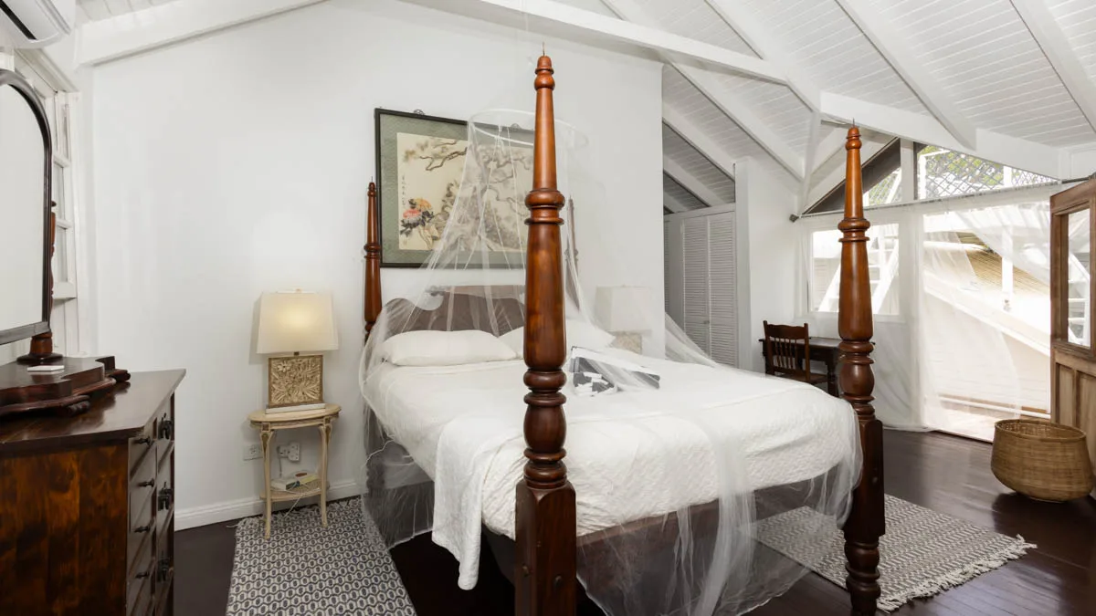 Dragonfly Villa | Tropical Balinese-Style Retreat, 3-bedroom villa for rent in St James, Barbados - photograph 14