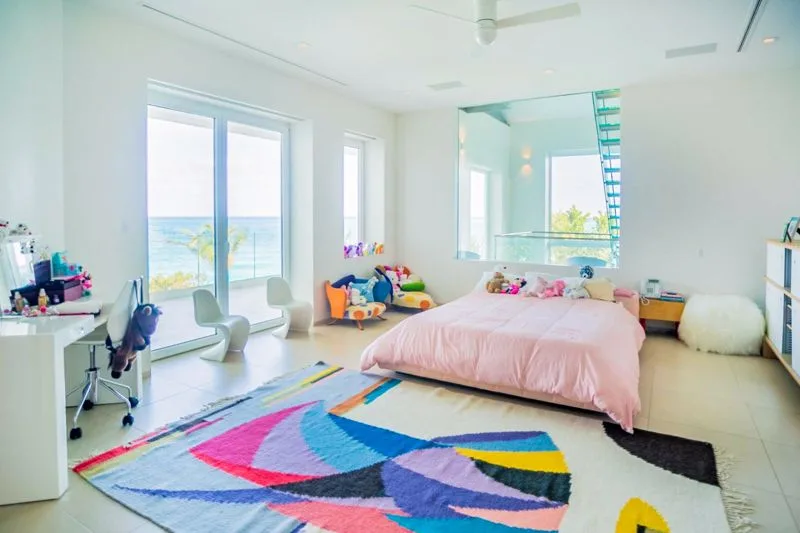 Ultra Luxury Beachfront Estate - The Bahamas, 8-bedroom villa for sale in N.P, Bahamas - photograph 12