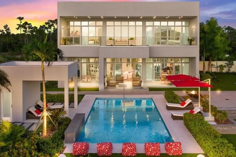 Five Bedroom Luxury Residence