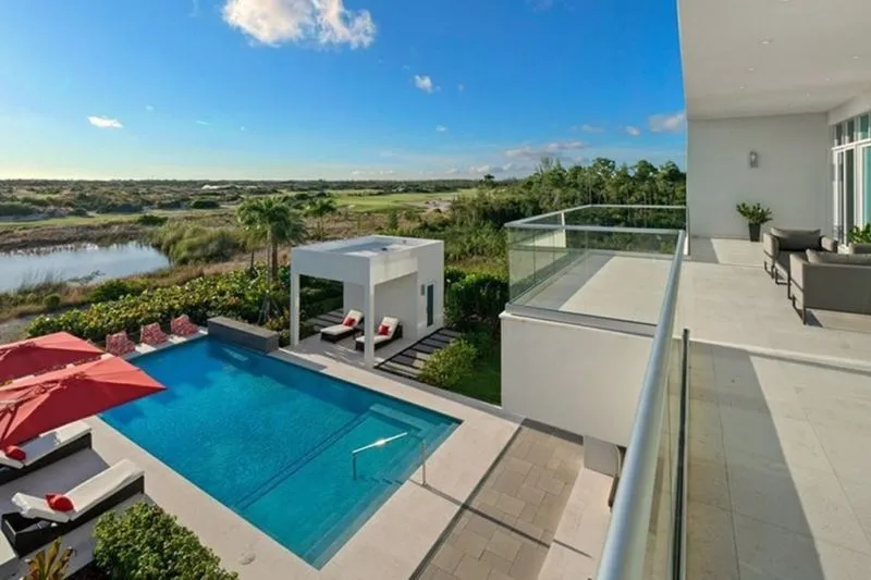 Five Bedroom Luxury Residence, 5-bedroom villa for sale in New Providence, Bahamas - photograph 3