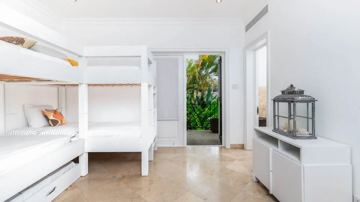 Sandy Cove 201 | Paradise - Luxury Beachfront Apartment, 3-bedroom apartment for sale in St James, Barbados - photograph 21